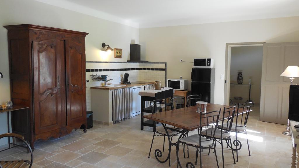 Domaine De Rochegude Villa Авиньон Стая снимка